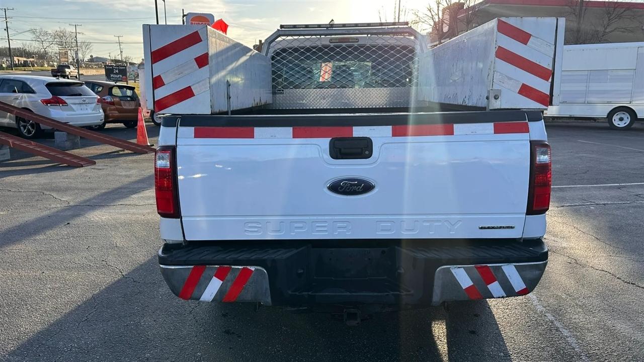 Ford Super Duty F-250 SRW 2WD Crew Cab 156" King Ranch 2013