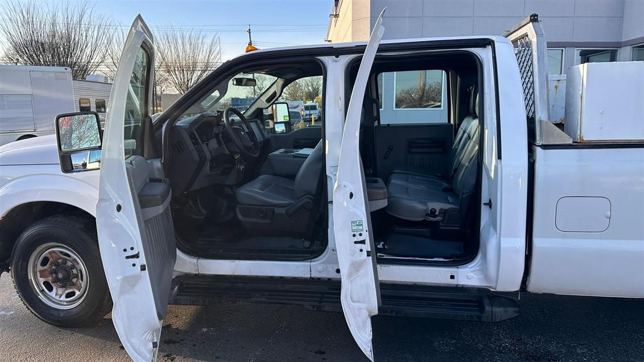 Ford Super Duty F-250 SRW 2WD Crew Cab 156" King Ranch 2013