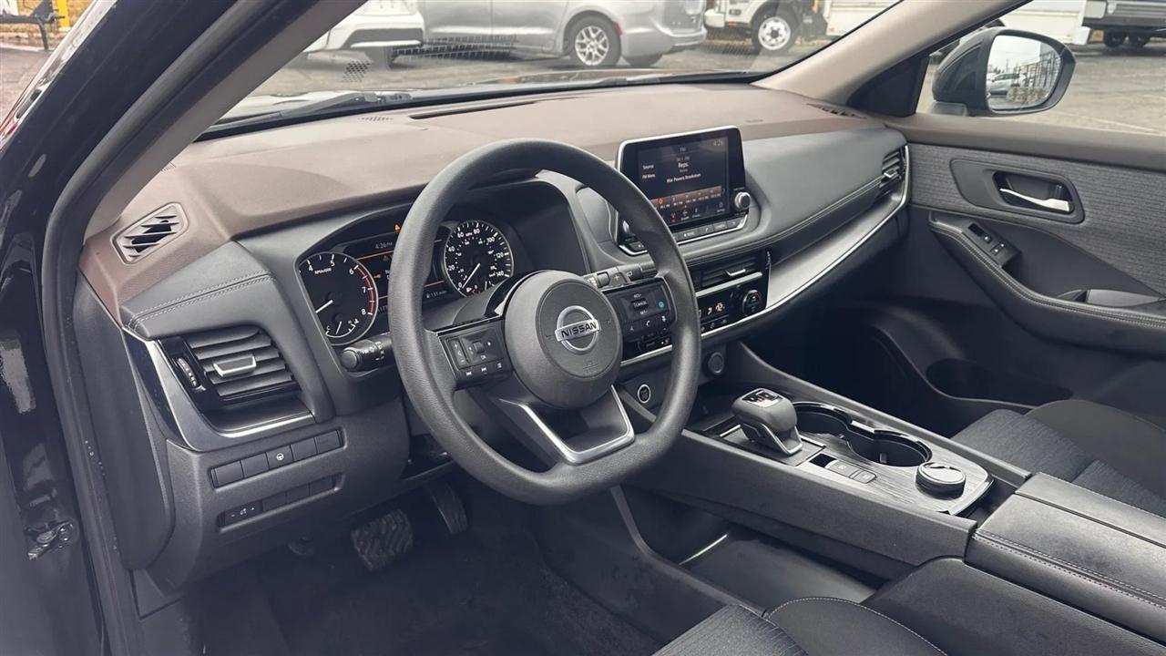 Nissan Rogue AWD SV 2021