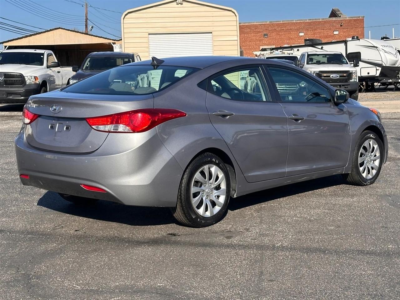 Hyundai Elantra 4dr Sdn Auto GLS PZEV (Ulsan Plant) *Ltd Avail* 2013