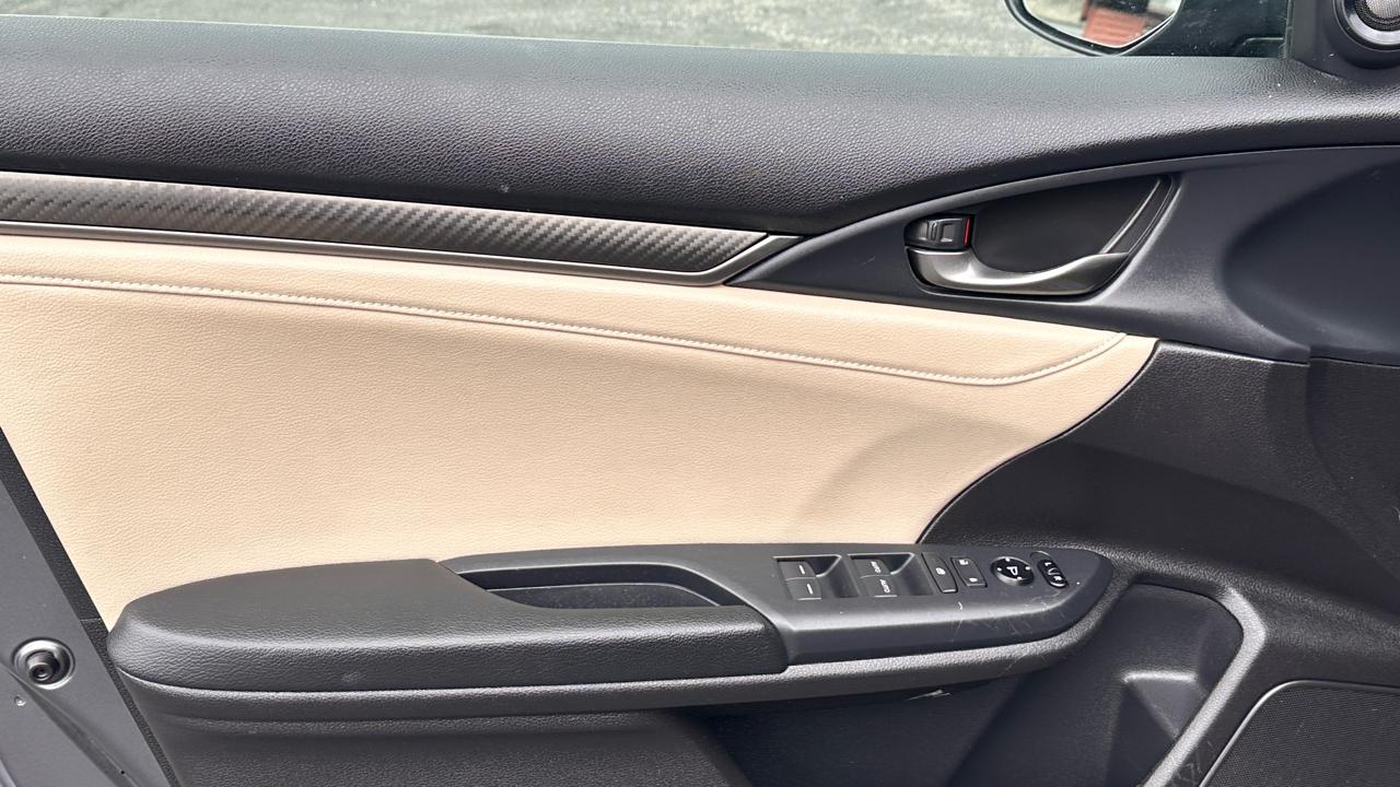 Honda Civic Hatchback Sport Touring CVT 2018