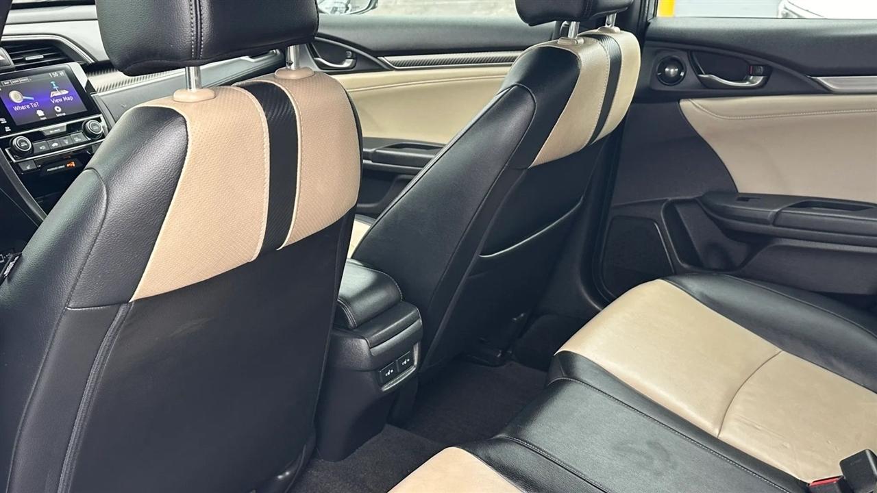 Honda Civic Hatchback Sport Touring CVT 2018
