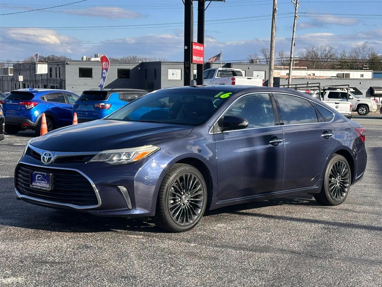Toyota Avalon 4dr Sdn XLE Premium (Natl) 2016