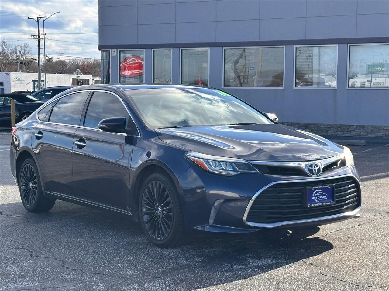 Toyota Avalon 4dr Sdn XLE Premium (Natl) 2016