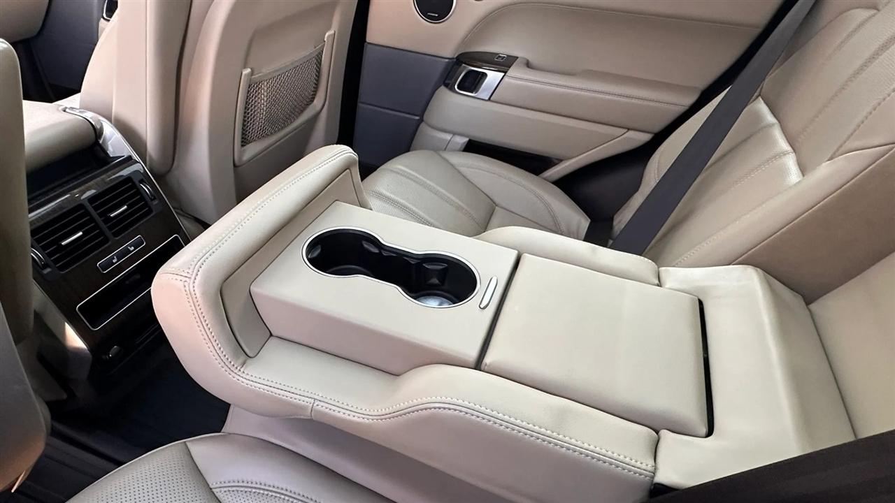 Land Rover Range Rover Sport V6 Supercharged HSE 2017