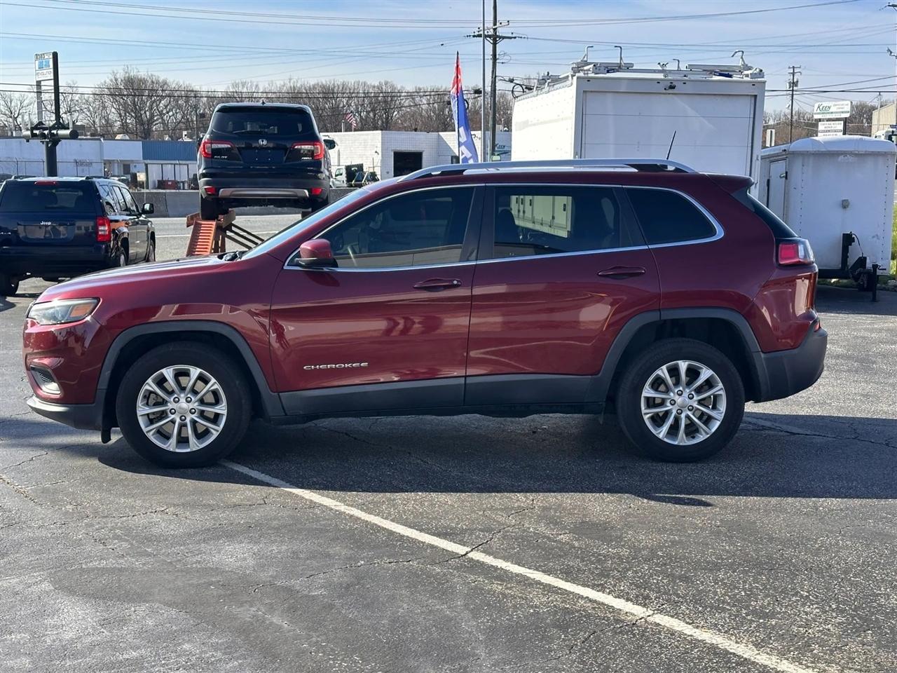 Jeep Cherokee Latitude FWD 2019