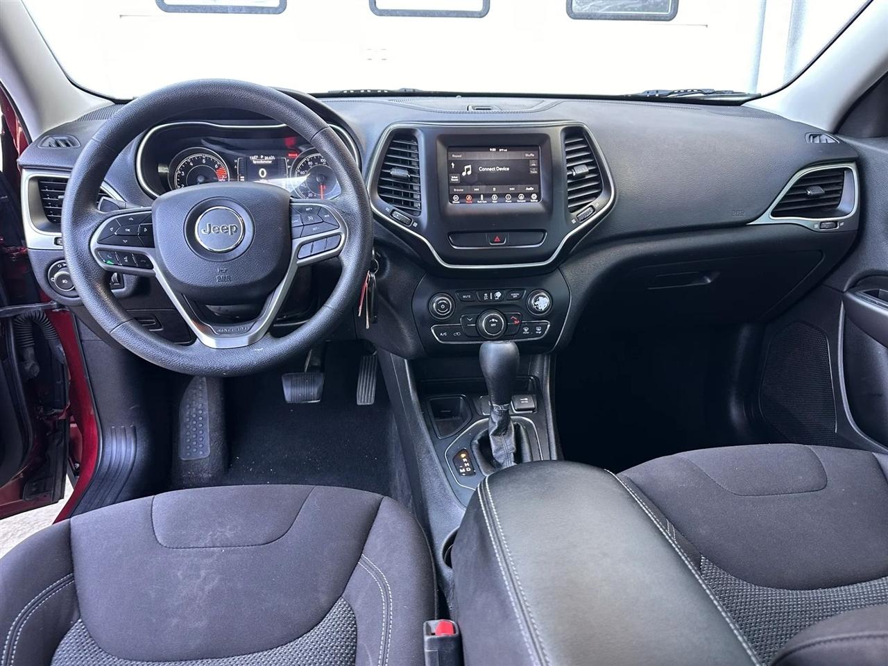 Jeep Cherokee Latitude FWD 2019