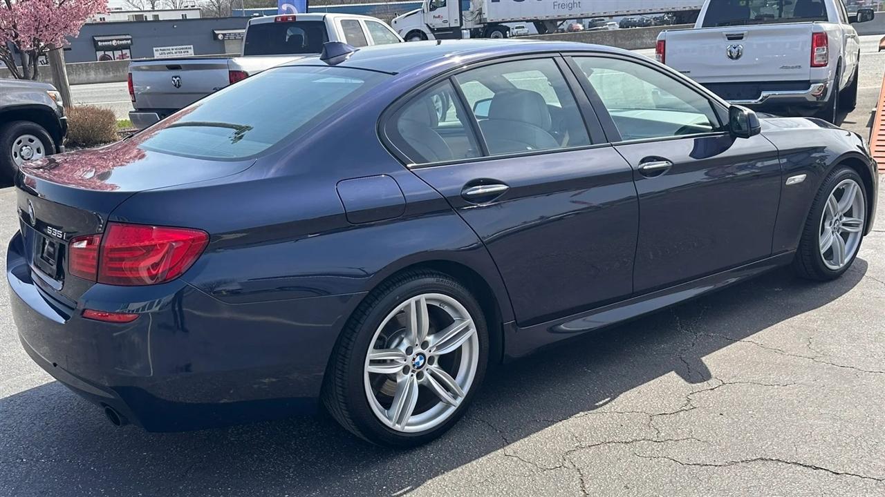 BMW 5 Series 4dr Sdn 535i xDrive AWD 2013