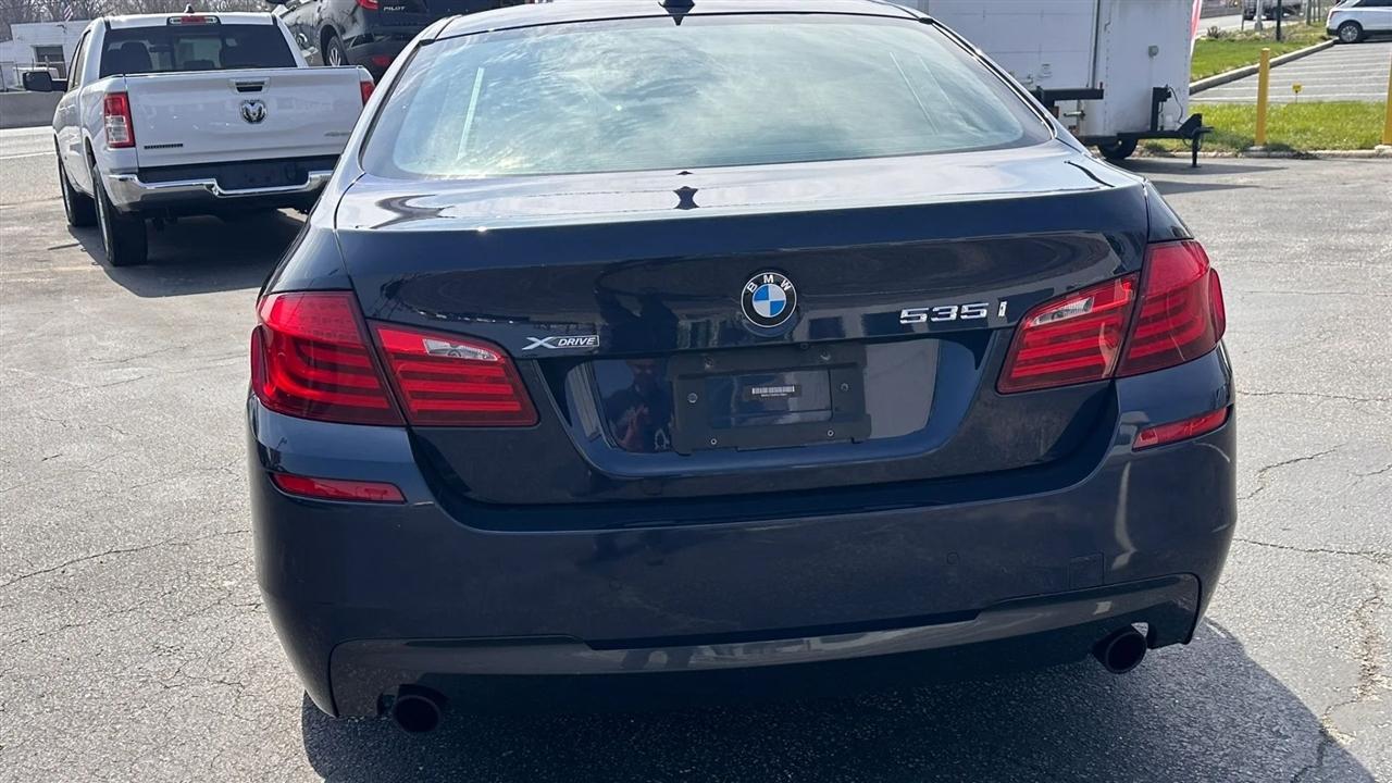 BMW 5 Series 4dr Sdn 535i xDrive AWD 2013