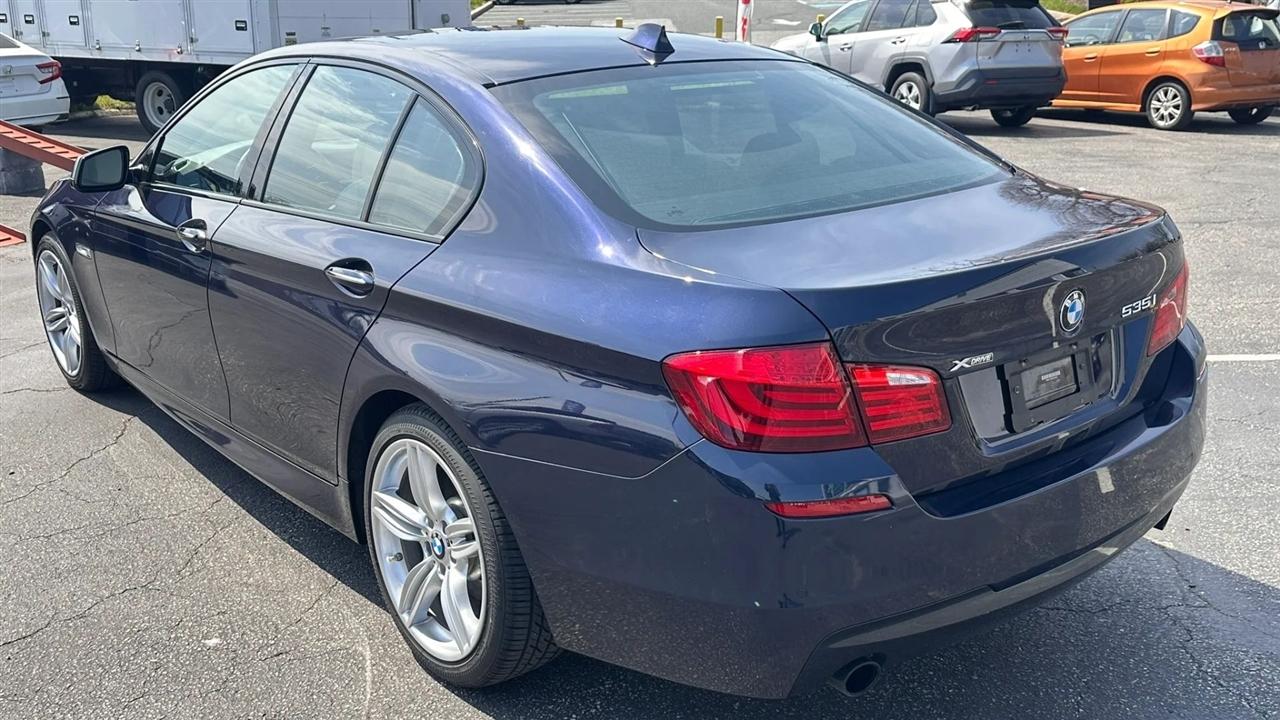 BMW 5 Series 4dr Sdn 535i xDrive AWD 2013