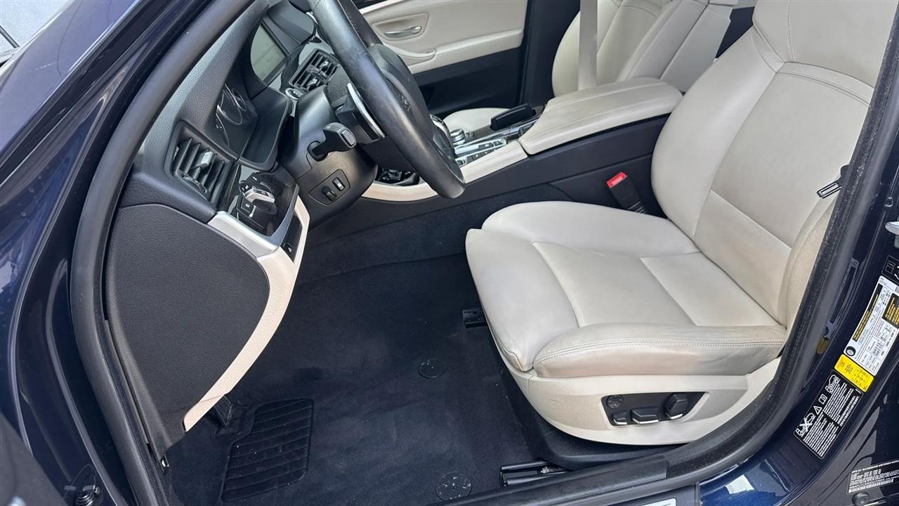BMW 5 Series 4dr Sdn 535i xDrive AWD 2013