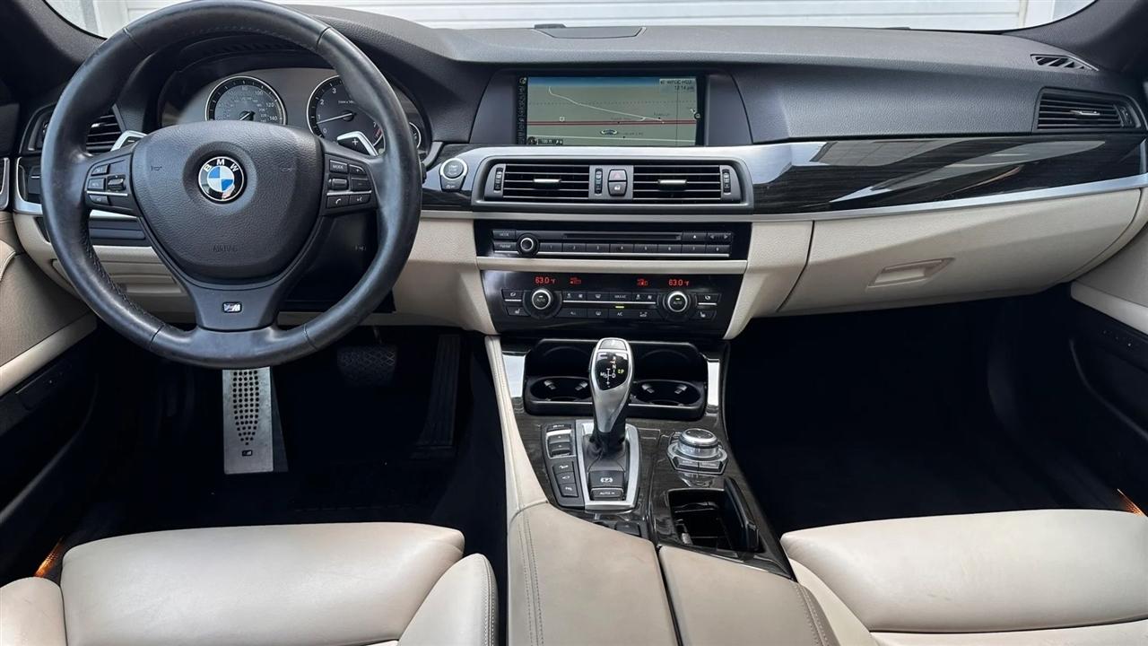 BMW 5 Series 4dr Sdn 535i xDrive AWD 2013