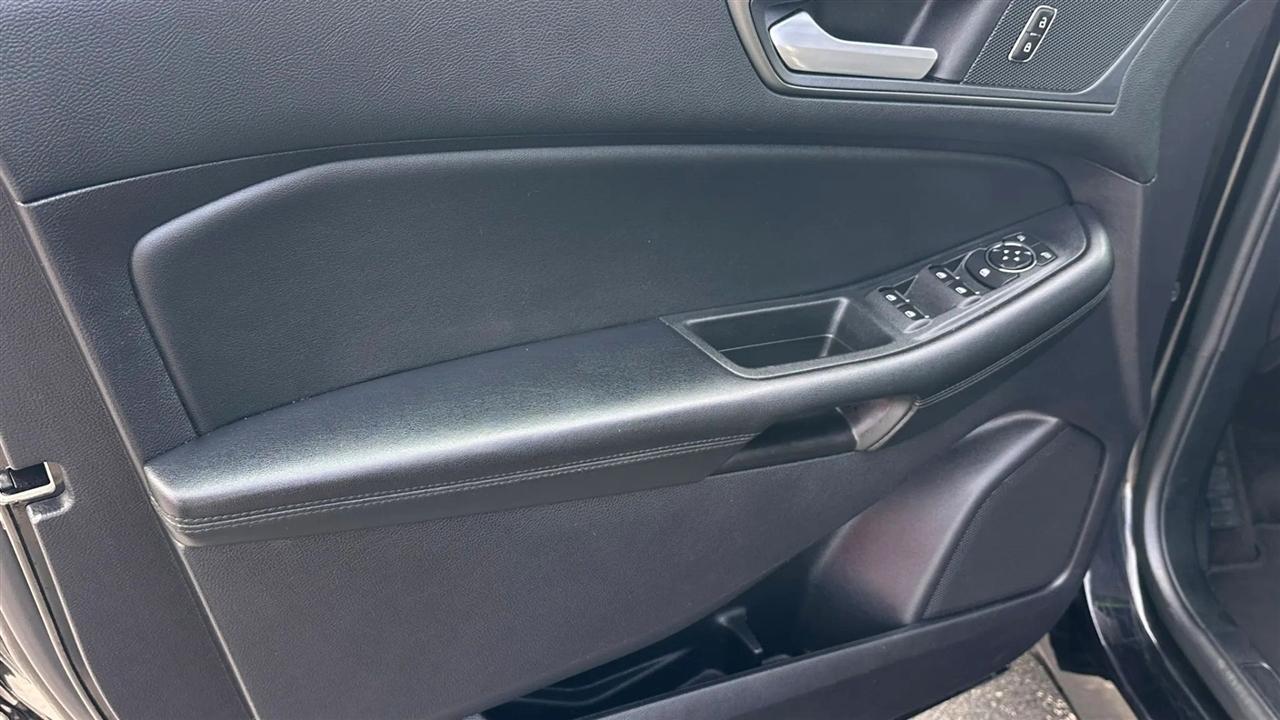 Ford Edge SE AWD 2020