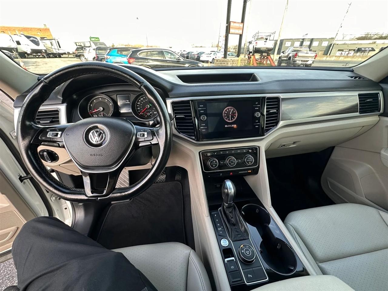 Volkswagen Atlas 3.6L V6 SEL 4MOTION 2018