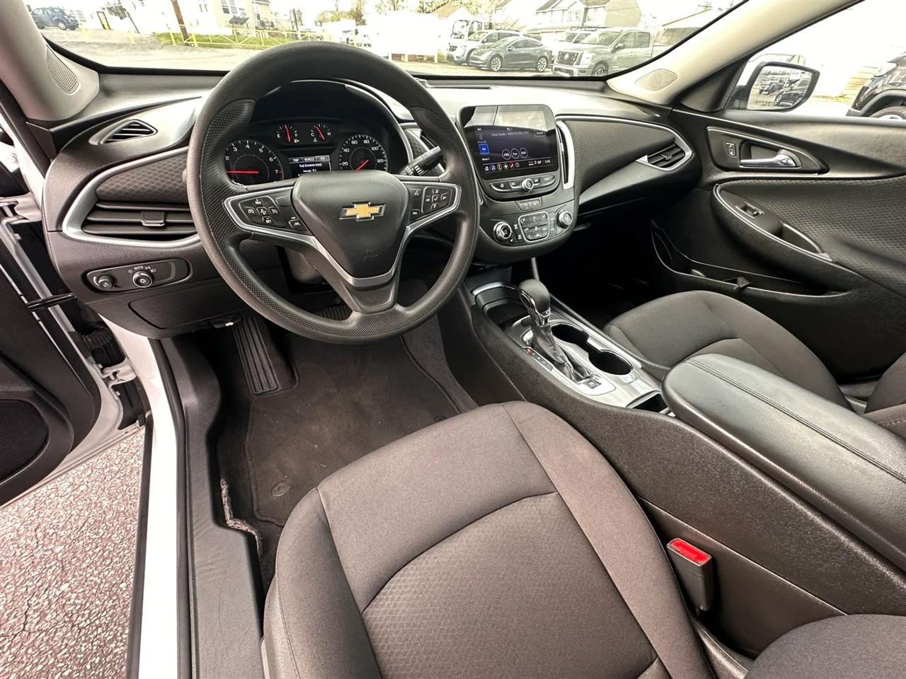 Chevrolet Malibu 4dr Sdn 1LT 2023