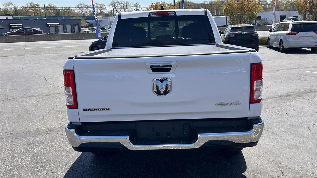 RAM 1500 Big Horn Crew Cab SWB 4WD 2019