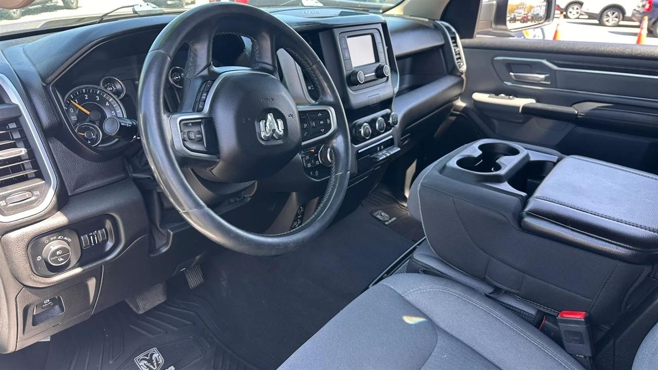 RAM 1500 Big Horn Crew Cab SWB 4WD 2019