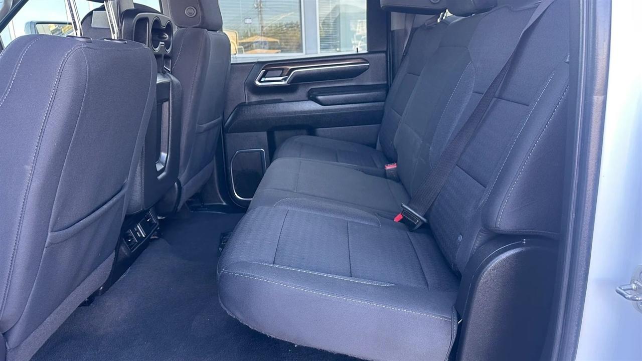 Chevrolet Silverado 2500HD LT Crew Cab Long Box 4WD 2024