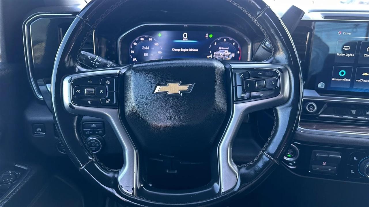 Chevrolet Silverado 2500HD LT Crew Cab Long Box 4WD 2024