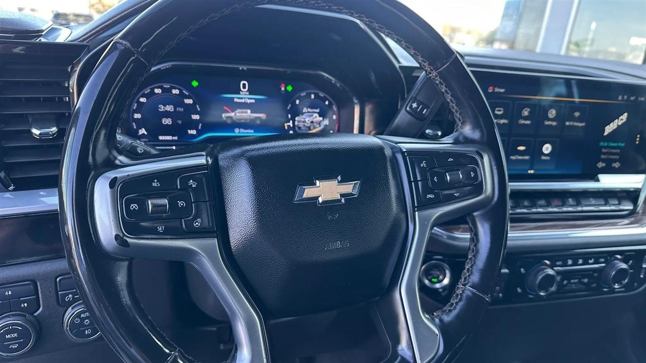 Chevrolet Silverado 2500HD LT Crew Cab Long Box 4WD 2024