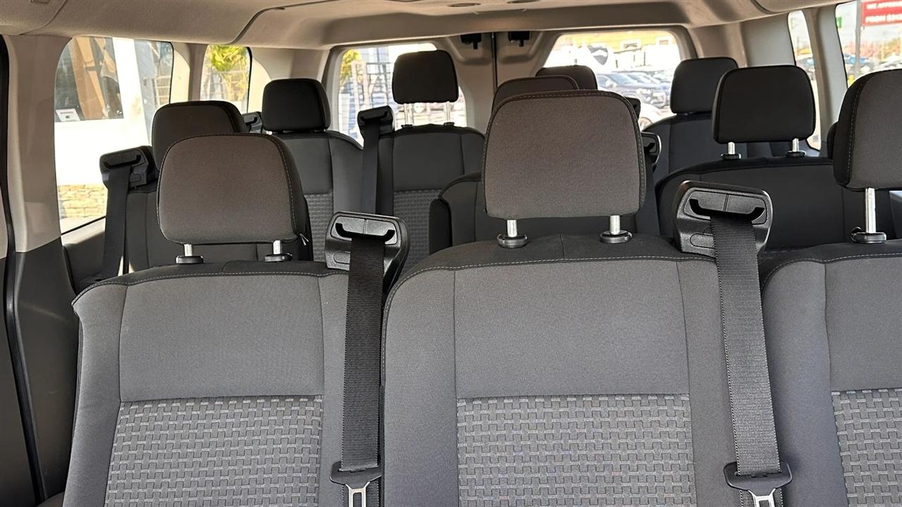 Ford Transit 350 Wagon Low Roof XLT w/Sliding Pass. 148-in. WB 2023