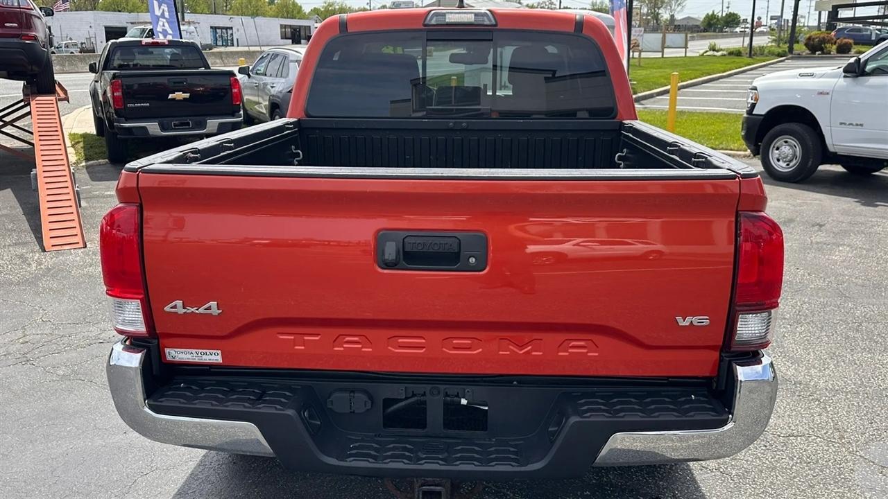 Toyota Tacoma SR5 Double Cab Long Bed V6 6AT 4WD 2018
