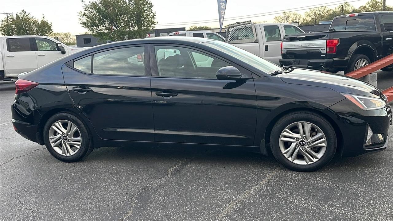 Hyundai Elantra Limited 2020