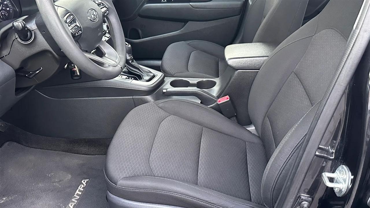 Hyundai Elantra Limited 2020