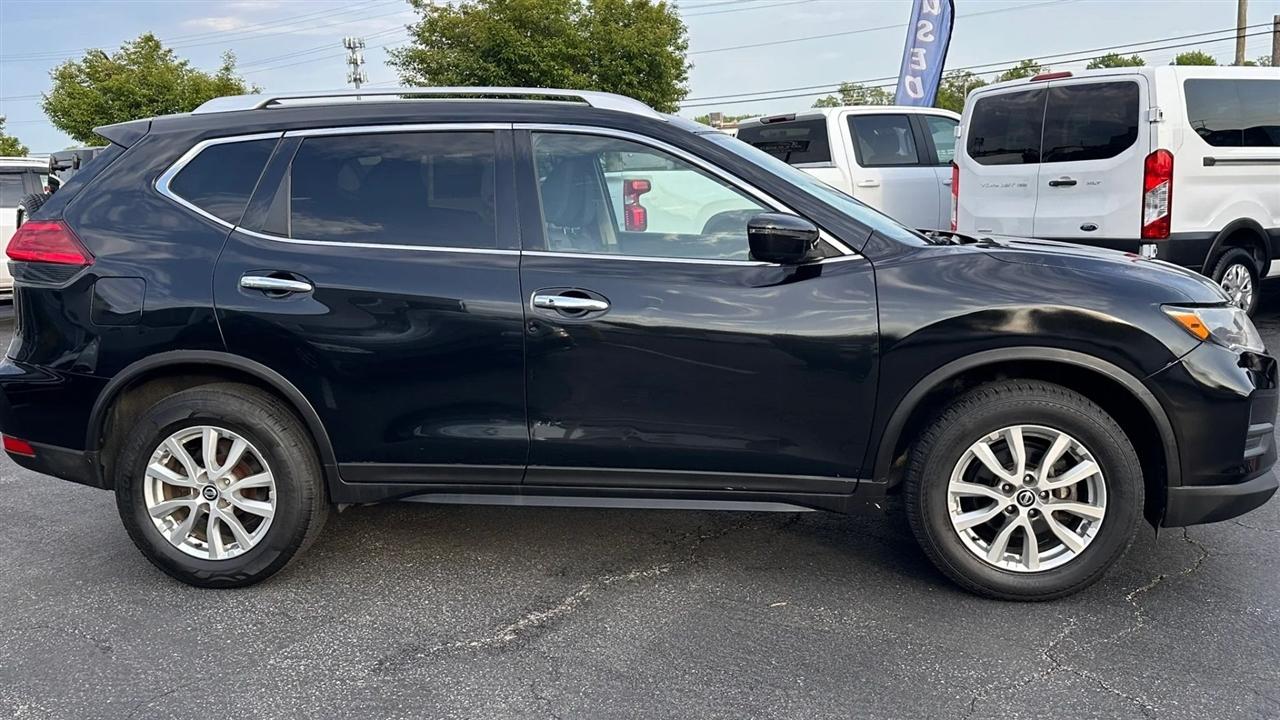 Nissan Rogue SV AWD 2017