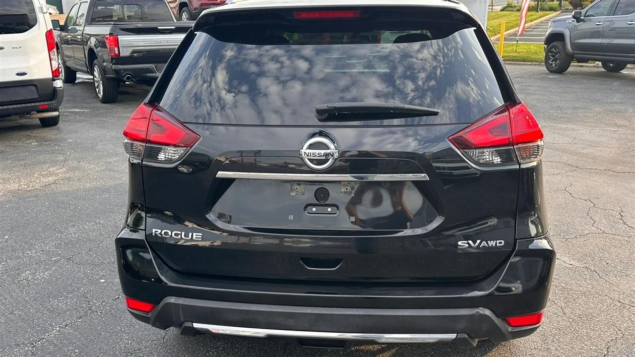 Nissan Rogue SV AWD 2017