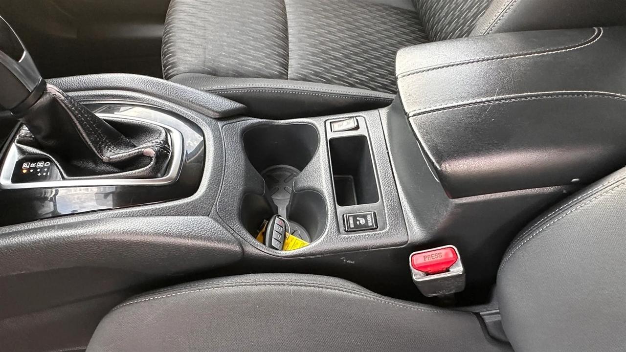 Nissan Rogue SV AWD 2017