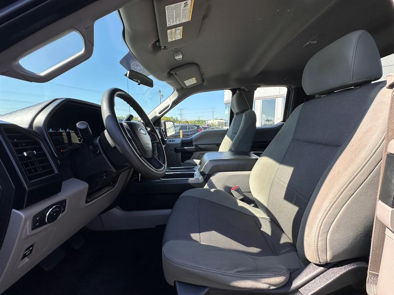 Ford F-150 XL SuperCab 6.5-ft. Bed 4WD 2016