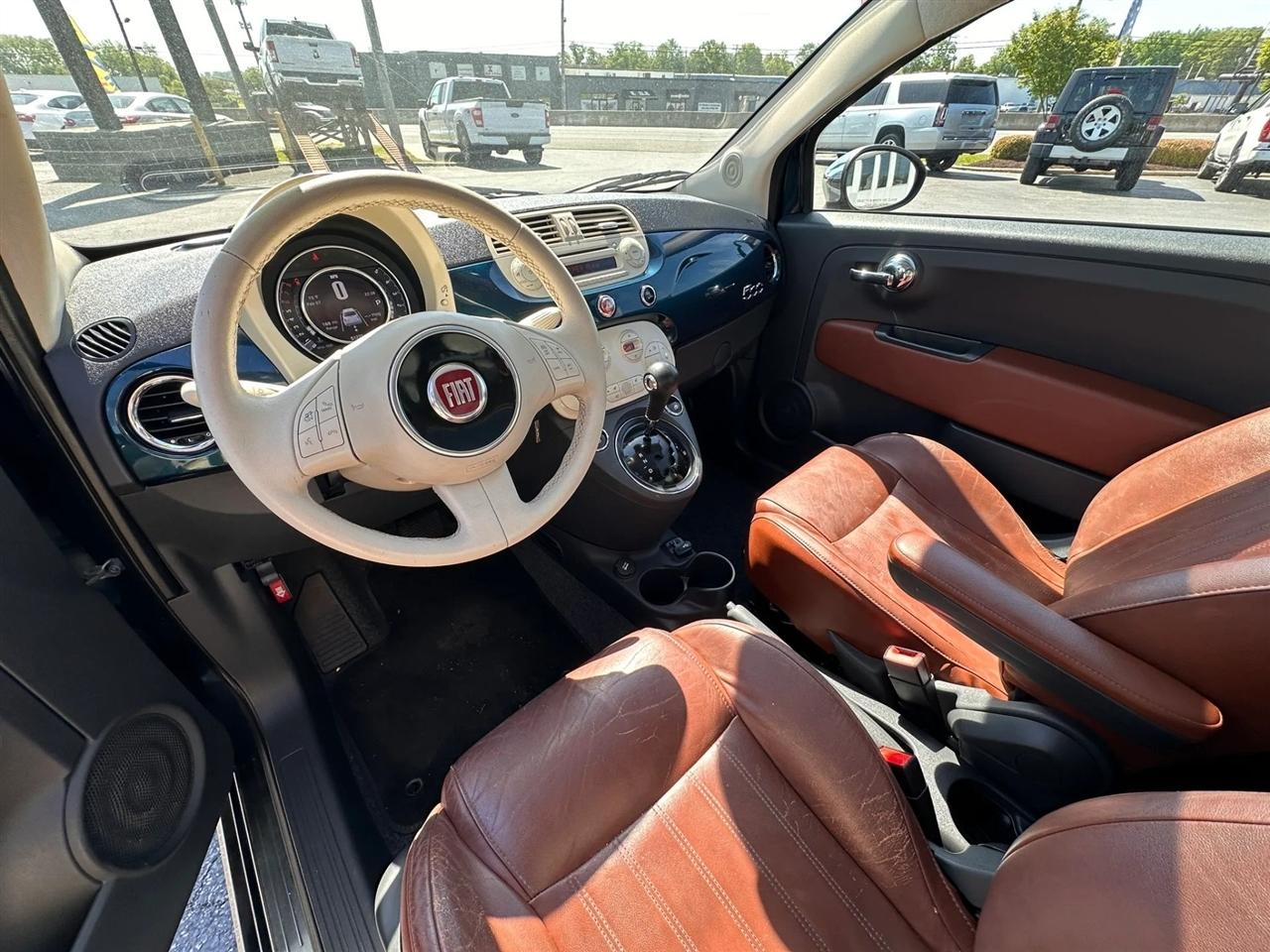 Fiat 500 Lounge Hatchback 2015