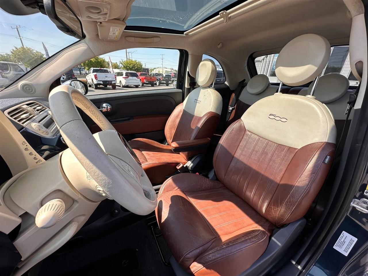 Fiat 500 Lounge Hatchback 2015