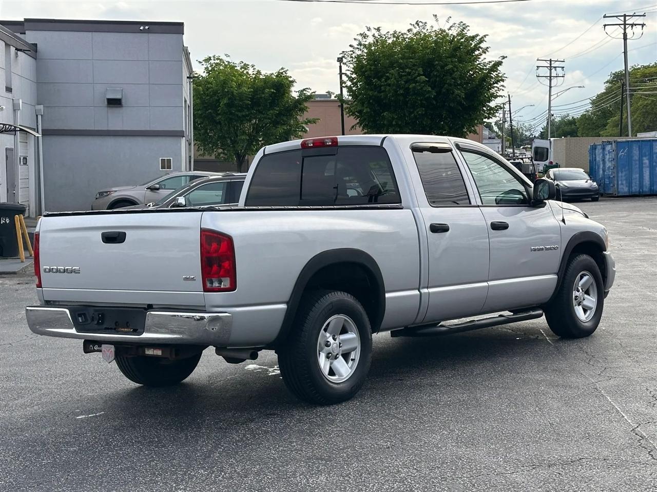Dodge Ram 1500 SLT Quad Cab Long Bed 2WD 2003