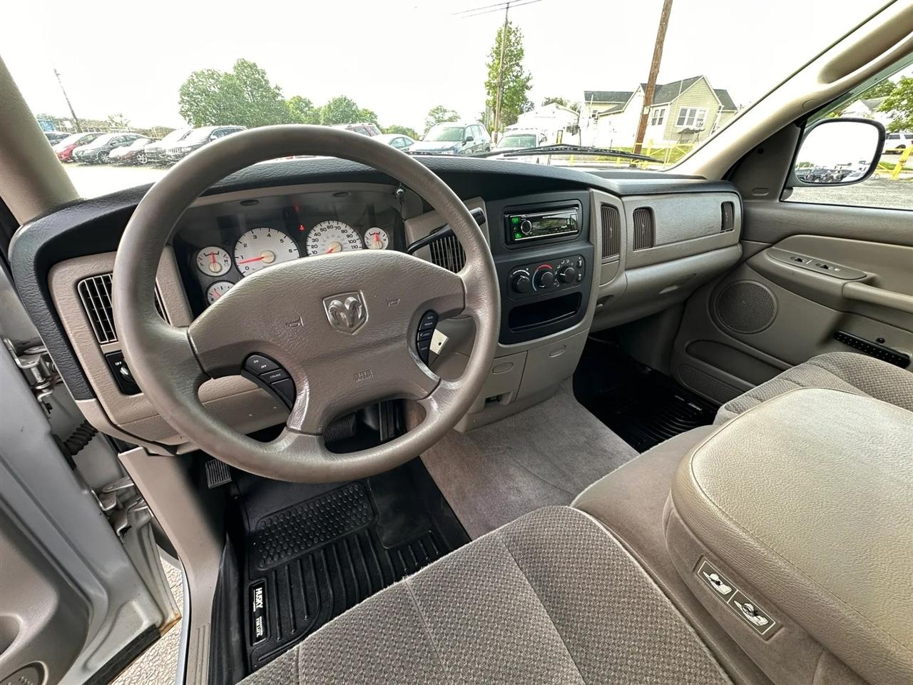 Dodge Ram 1500 SLT Quad Cab Long Bed 2WD 2003