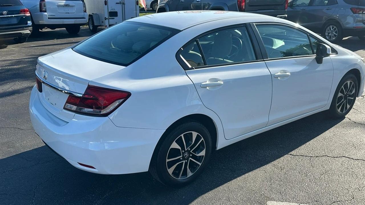 Honda Civic LX Sedan 5-Speed AT 2013