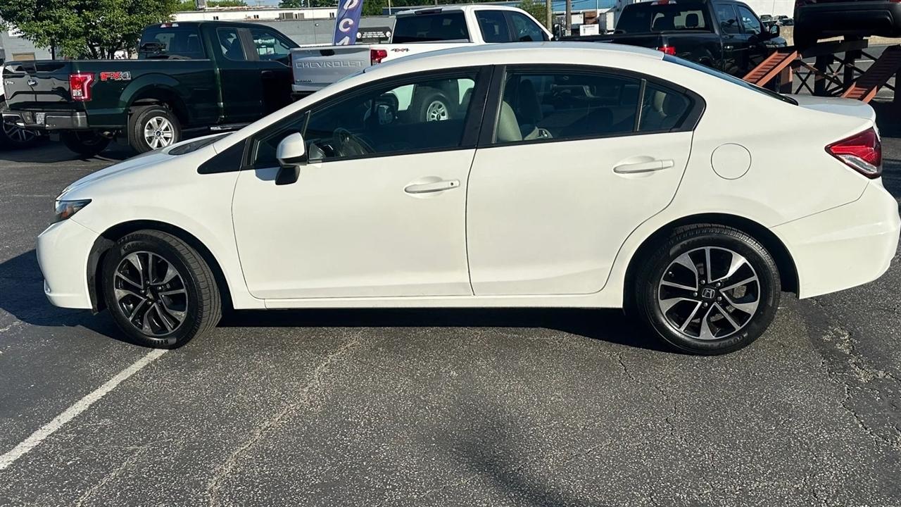Honda Civic LX Sedan 5-Speed AT 2013