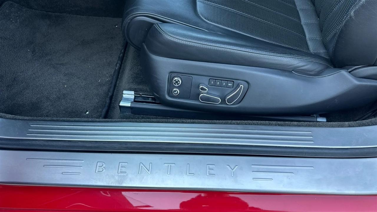 Bentley Continental GT V8 2013