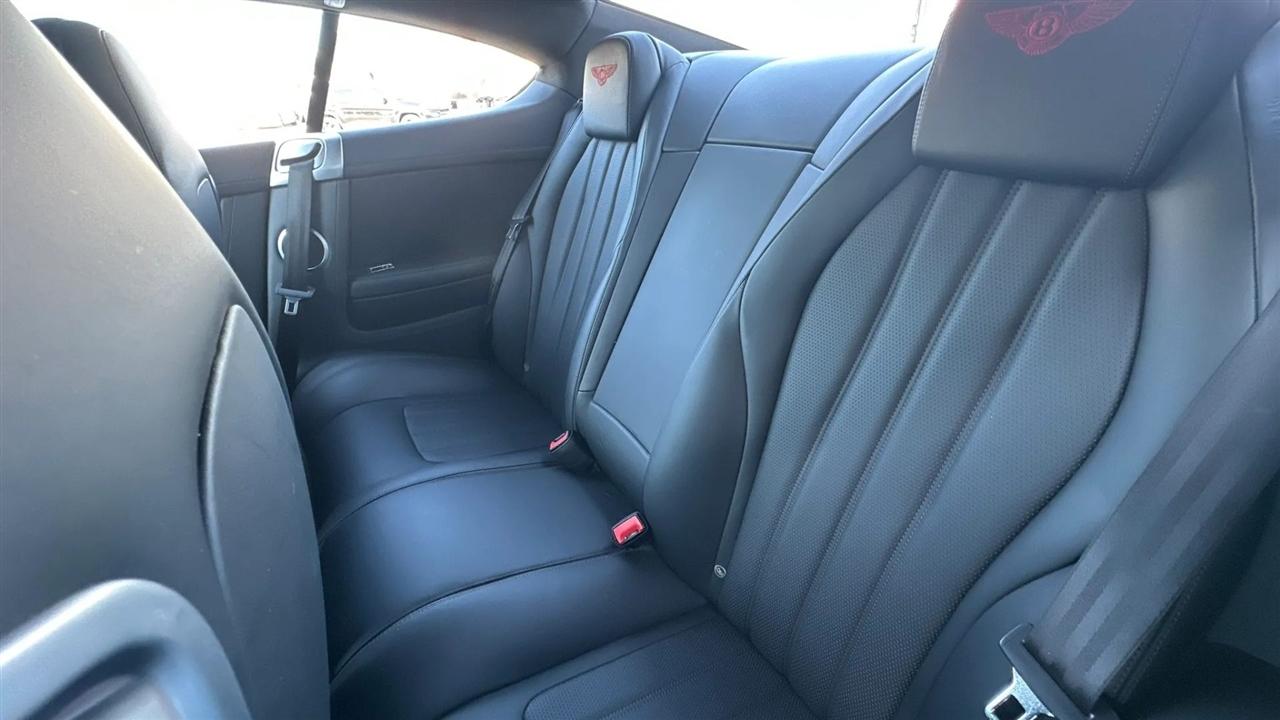 Bentley Continental GT V8 2013