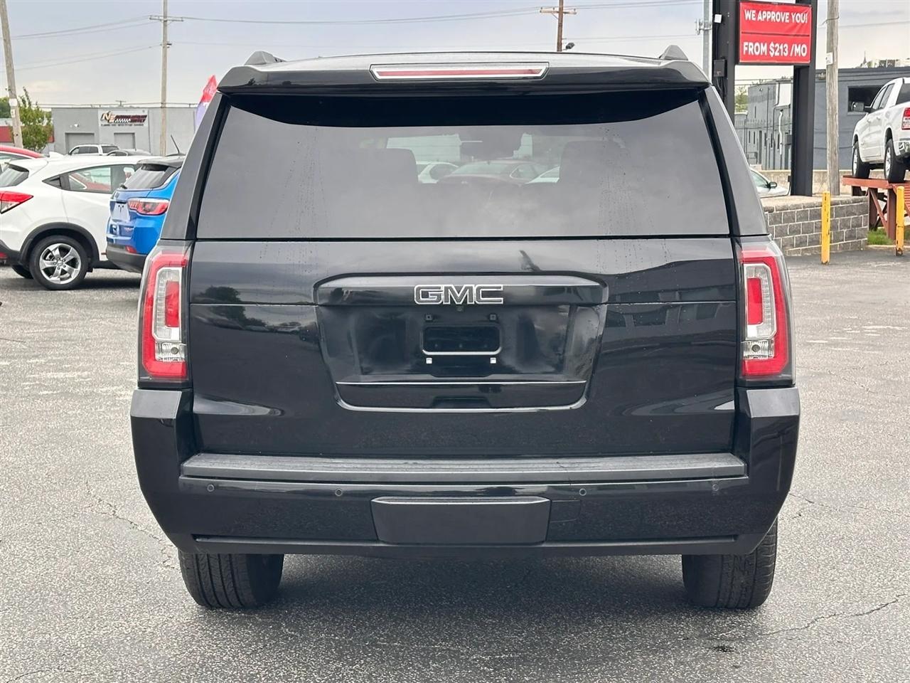 GMC Yukon XL SLT 4WD 2019
