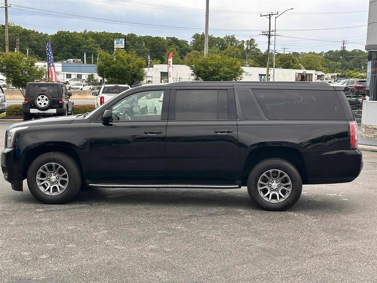 GMC Yukon XL SLT 4WD 2019
