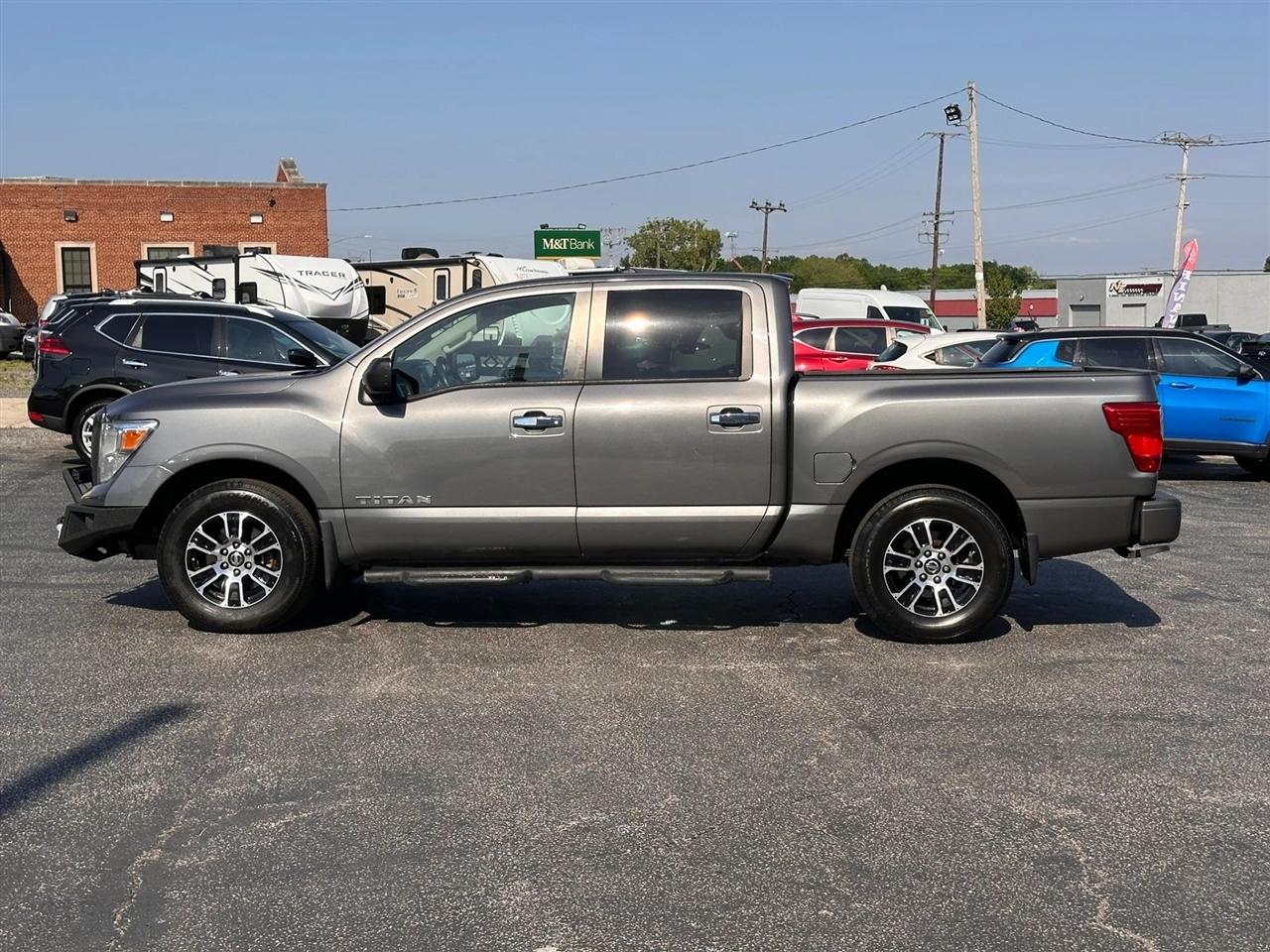 Nissan Titan S Crew Cab 2WD 2021