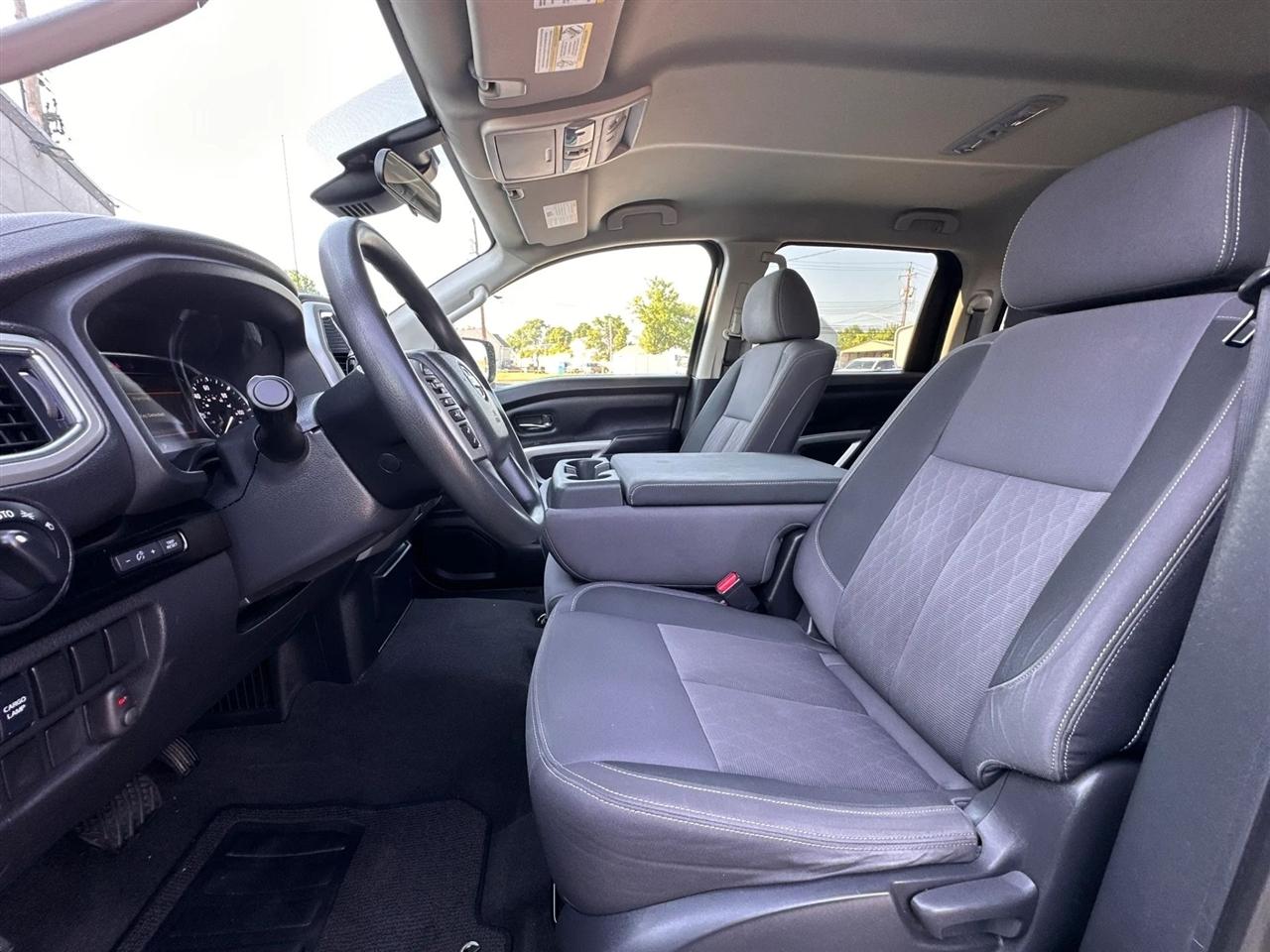 Nissan Titan S Crew Cab 2WD 2021
