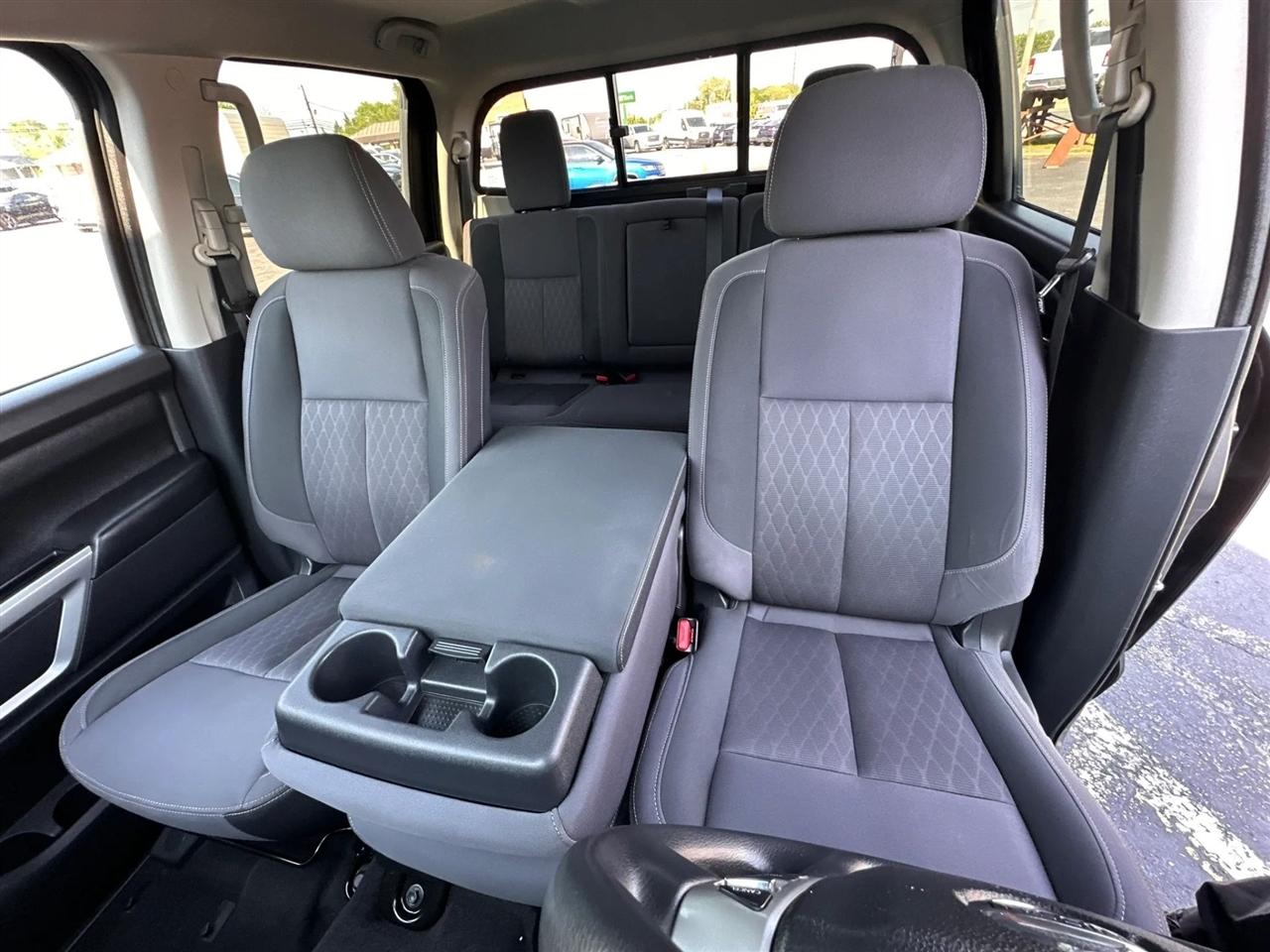Nissan Titan S Crew Cab 2WD 2021