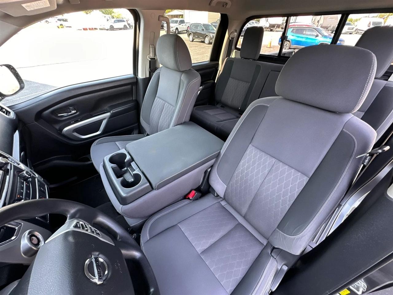 Nissan Titan S Crew Cab 2WD 2021