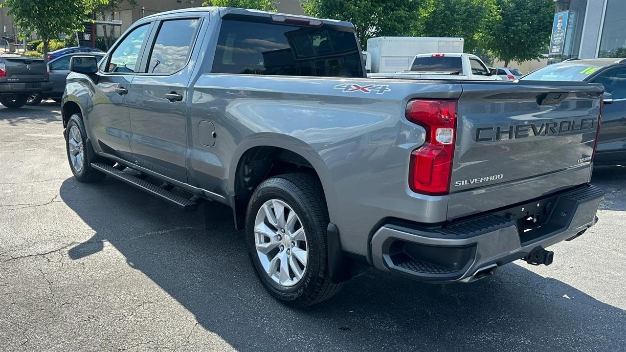 Chevrolet Silverado 1500 Custom Crew Cab Long Box 4WD 2021