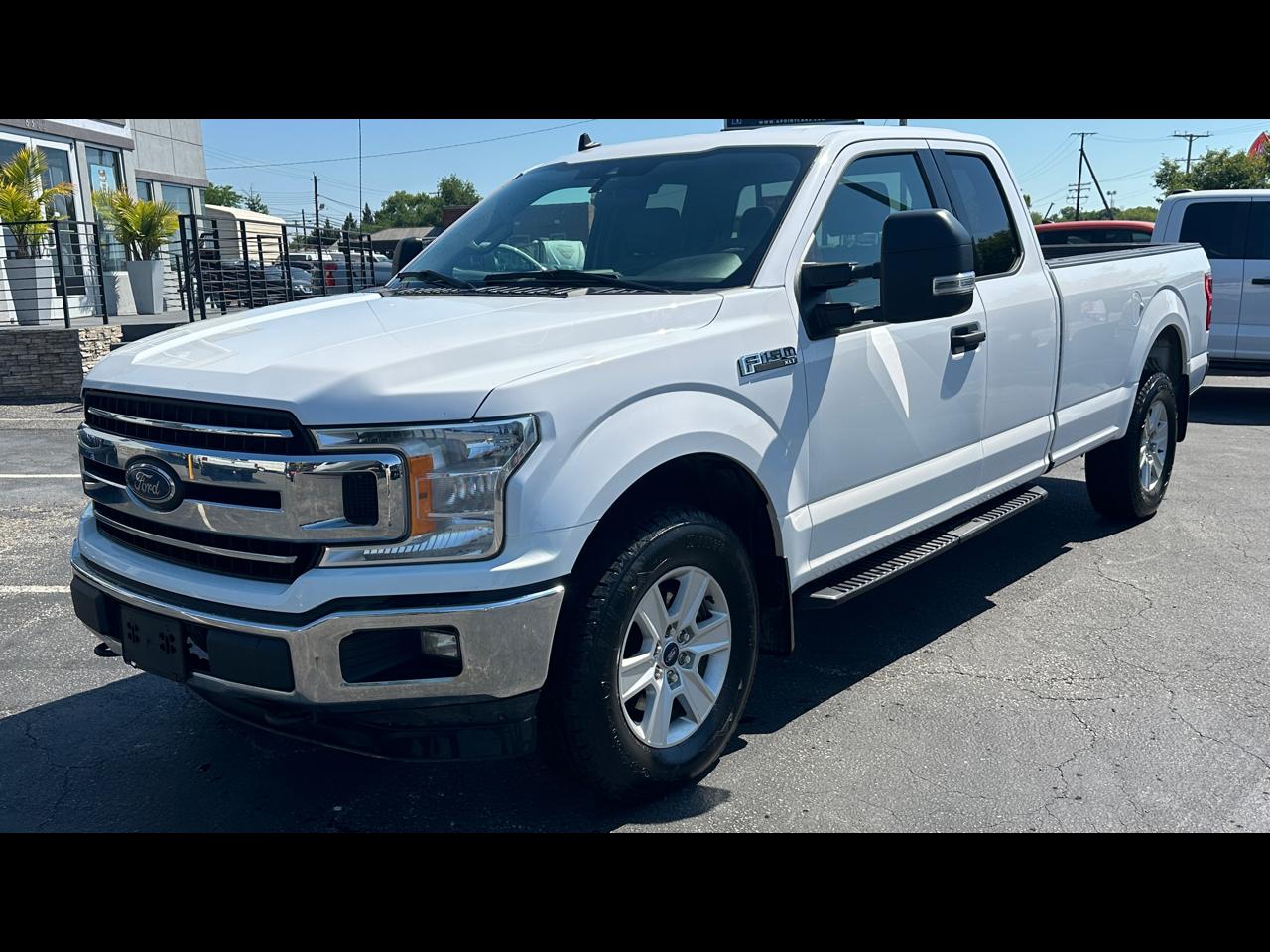 Ford F-150 4WD SuperCab 133" XLT 2019