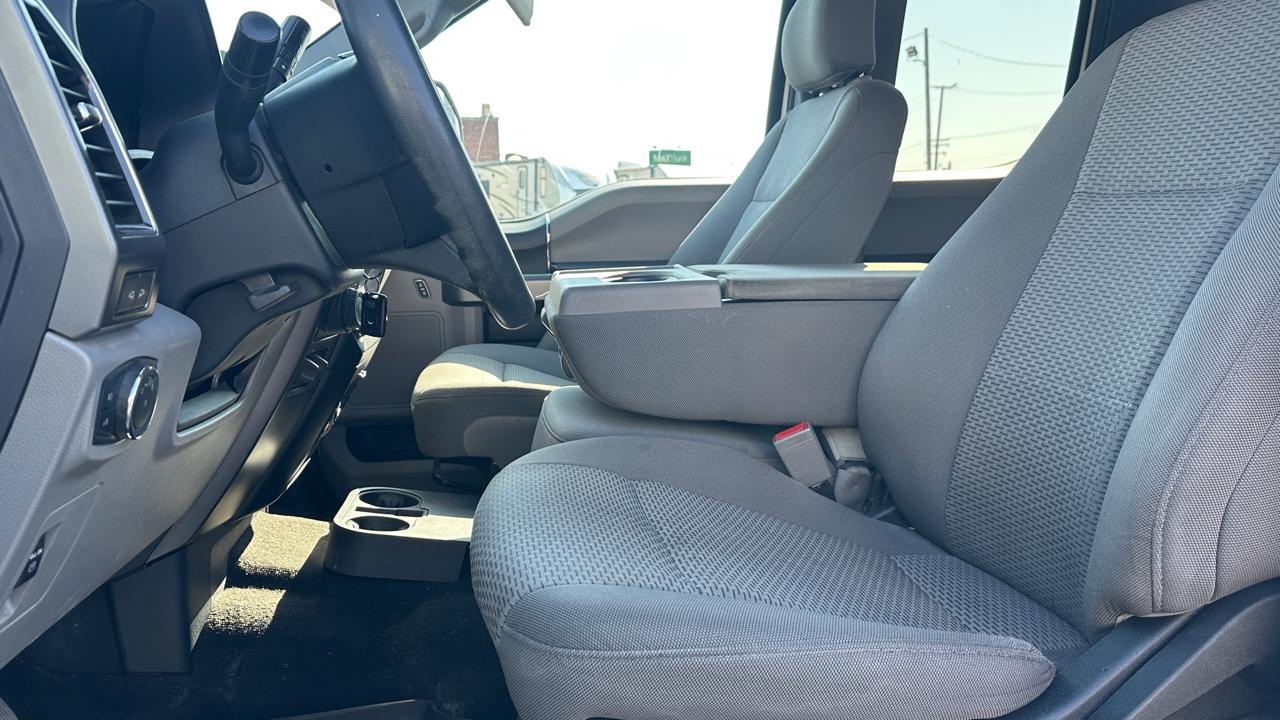 Ford F-150 4WD SuperCab 133" XLT 2019