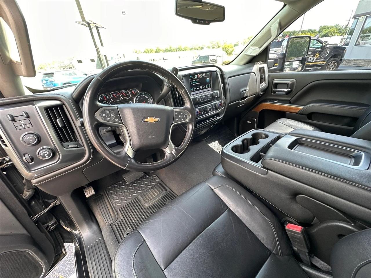 Chevrolet Silverado 3500HD LTZ Crew Cab 4WD 2019